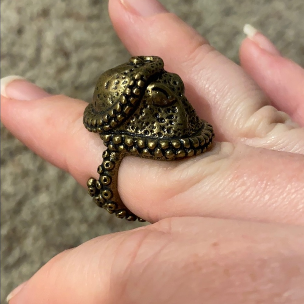 Octopus ring - Picture 3 of 3